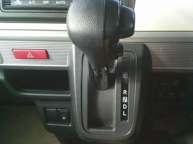 フレアワゴン ６６０　ハイブリッド　ＸＳ　レーダーブレーキ　両側オートスライドドア　衝突軽減ブレーキサポート　１オーナー　スマートキープッシュスタート　ワンセグＴＶ　ナビＴＶ　Ａストップ　ドライブレコーダー　盗難防止装置　キーフリー　ＥＴＣ　オートエアコン　メモリーナビゲーション（16枚目）