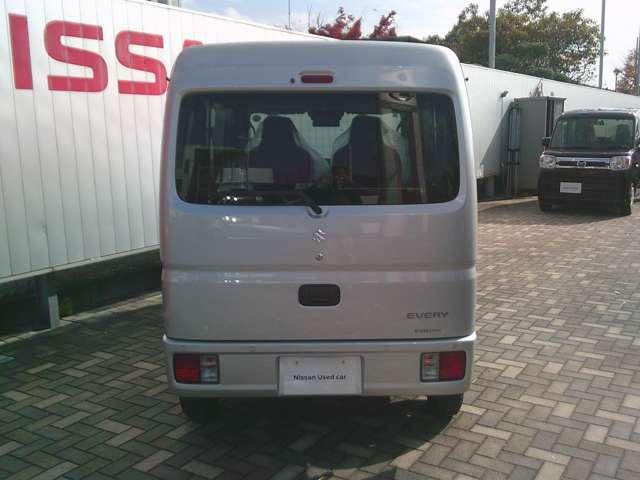 エブリイ 660 PA リミテッド ハイルーフ レーダーブレーキ キーレス 前席パワーウィ 点検記録簿 車線逸脱警報システム 禁煙 フロントパワーウインドウ キーレスキー 助手席エアバック エアバック パワステ AC ABS レーダーブレーキ装着車(5枚目)