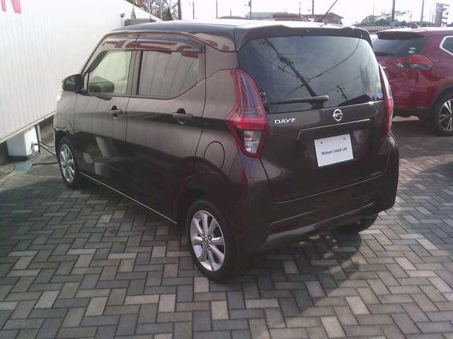 デイズ ６６０　Ｘ　エマージェンシーブレーキ　アラウンドＭ　踏み間違え防止　禁煙　スマートキー　イモビライザー　バックカメラ　１オーナー　ＥＴＣ　レーンキープ　アイドリングストップ　ドライブレコーダー　キーレス　フルオートエアコン　ナビＴＶ　ＰＳ（7枚目）