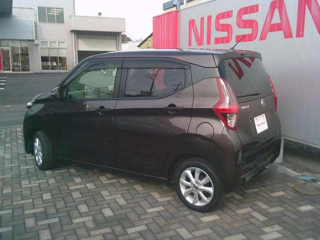 デイズ ６６０　Ｘ　エマージェンシーブレーキ　アラウンドＭ　踏み間違え防止　禁煙　スマートキー　イモビライザー　バックカメラ　１オーナー　ＥＴＣ　レーンキープ　アイドリングストップ　ドライブレコーダー　キーレス　フルオートエアコン　ナビＴＶ　ＰＳ（9枚目）