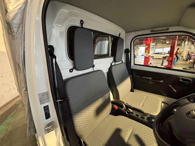 NT100クリッパートラック 660 DX 4WD エアコンパワステオートマ(15枚目)