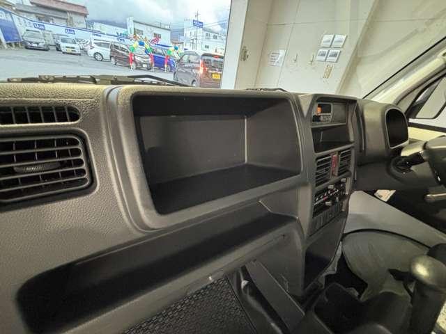 NT100クリッパートラック 660 DX 4WD エアコンパワステオートマ(18枚目)