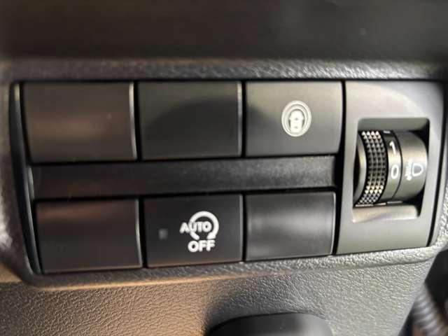 デイズ 660 ハイウェイスターGターボ 純正9インチナビアラウンドビューモニターL(8枚目)