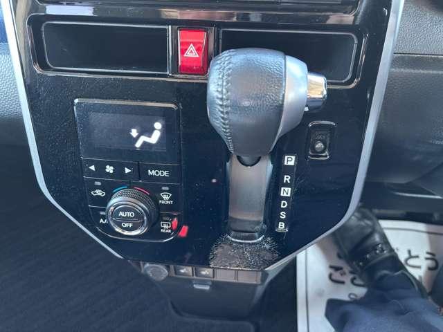 ルーミー 1.0 カスタム G S 4WD リョウガワオートスライドドア(6枚目)