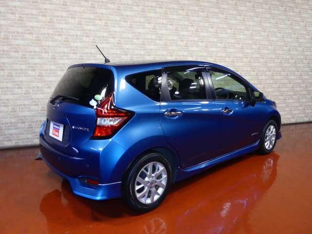 e-パワー メダリスト 1.2 e-POWER メダリスト プレミアムホワイトインテリア(2枚目)