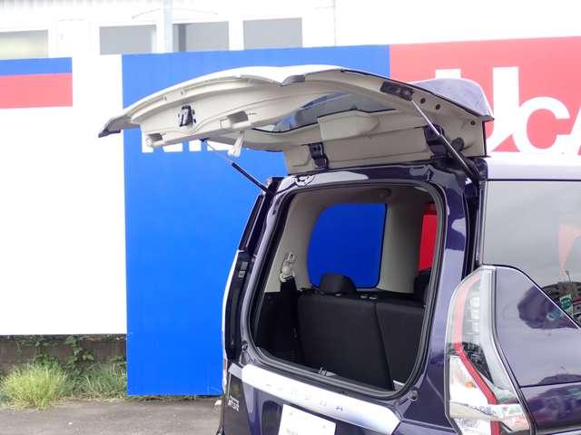 セレナ ２．０　ハイウェイスター　Ｖ　両側オートスライドドア　後席モニター　エアバック　アランドビューモニター　追突軽減ブレーキ　記録簿有　両側ＰＷスライドドア　ワンオーナ　キーフリー　ＬＤＷ　禁煙　ＬＥＤヘッドライト　アダプティブクルーズコントロール　インテリジェントキー（21枚目）