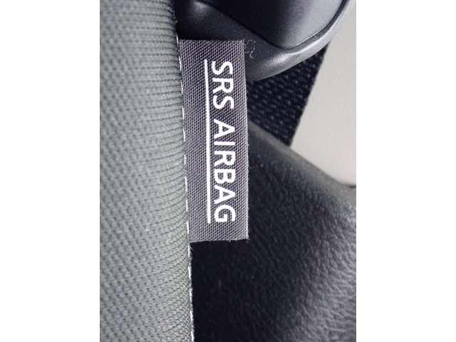 セレナ ２．０　ハイウェイスター　Ｖ　両側オートスライドドア　後席モニター　エアバック　アランドビューモニター　追突軽減ブレーキ　記録簿有　両側ＰＷスライドドア　ワンオーナ　キーフリー　ＬＤＷ　禁煙　ＬＥＤヘッドライト　アダプティブクルーズコントロール　インテリジェントキー（35枚目）