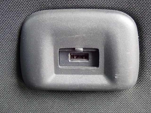 セレナ ２．０　ハイウェイスター　Ｖ　両側オートスライドドア　後席モニター　エアバック　アランドビューモニター　追突軽減ブレーキ　記録簿有　両側ＰＷスライドドア　ワンオーナ　キーフリー　ＬＤＷ　禁煙　ＬＥＤヘッドライト　アダプティブクルーズコントロール　インテリジェントキー（39枚目）