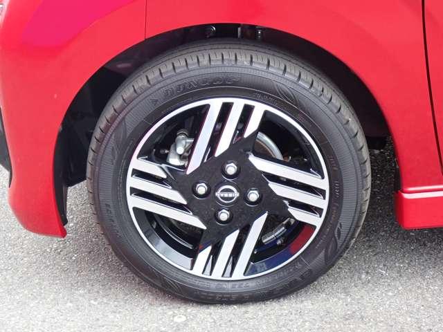 デイズ ６６０　ハイウェイスターＸ　純正メモリーナビ　インテリジェントキー　ブレーキサポート　禁煙　全周囲カメラ　ＬＥＤ　ドライブレコーダー　イモビライザー　１オーナー　インテリジェントキー　ＥＴＣ　レーンキープ　バックカメラ　ナビＴＶ　オートエアコン　デュアルエアバッグ（34枚目）