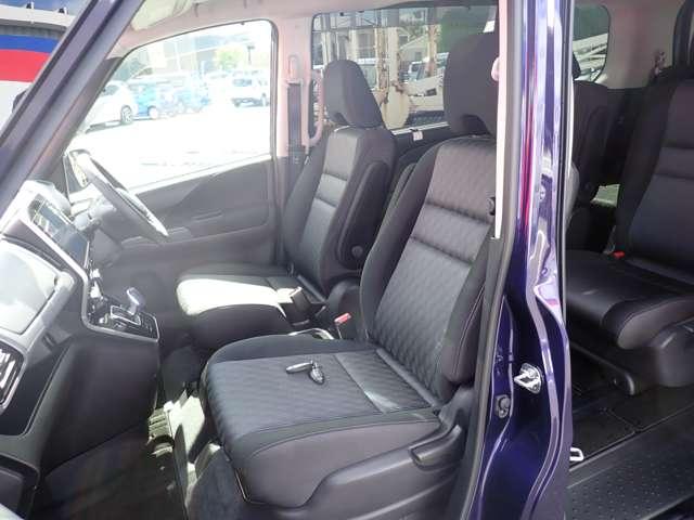 セレナ １．２　ｅ－ＰＯＷＥＲ　ハイウェイスター　Ｖ　両側オートスライドドア　純正メモリーナビ　３６０°カメラ　エマジェンシーブレーキ　１オナ　スマキー　バックカメラ　禁煙　ＬＥＤ　レーンアシスト　点検記録簿付　ＥＴＣ　ドラレコ　イモビ　サイドカーテンエアバック　フルオートエアコン　エアバック（42枚目）