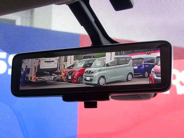セレナ ２．０　ハイウェイスター　Ｖ　両側オートスライドドア　後席モニター　サイドエアバッグ　アラウンドビュ－　１オナ　アルミ　衝突被害軽減　ＬＤＰ　エアバッグ　両側オートスライドドア　ＬＥＤライト　インテリジェントキー　禁煙　点検記録簿　サイドカメラ　メモリーナビ　ナビＴＶ（12枚目）