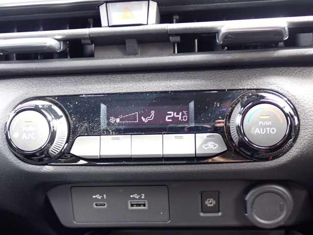 オーラ 1.2 G NISSANコネクトナビ SOSコール 自動(被害軽減)ブレーキ LED LKA サイドカメラ ETC ドライブレコーダー カーテンエアバッグ イモビライザー アルミホイール 禁煙 インテリジェントキー パワーウィンドウ ワンオーナー(14枚目)