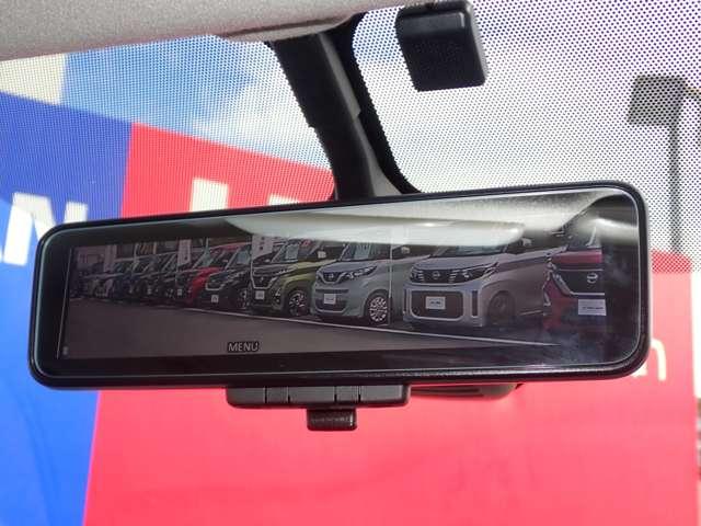 セレナ 1.2 e-POWER ハイウェイスター V 両側オートスライドドア 後席モニター 360°カメラ エマジェンシーブレーキ 1オナ スマキー バックカメラ 禁煙 LED レーンアシスト 点検記録簿付 ETC ドラレコ イモビ サイドカーテンエアバック フルオートエアコン エアバック(12枚目)