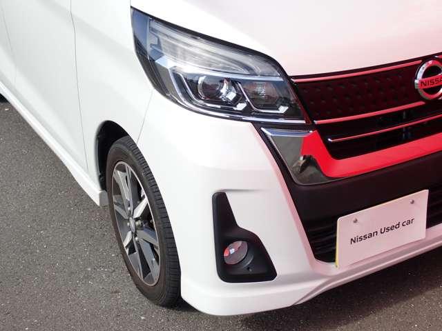 デイズルークス 660 ハイウェイスターX Vセレクション 両側オートスライドドア 純正メモリーナビ アラウンドビュモニター 前後踏み間違い防止 AW インテリキ- イモビライザー フルオートエアコン 禁煙 定期点検記録簿 LEDライト ドラレコ ナビTV ETC メモリーナビ サイドエアバック PW(19枚目)