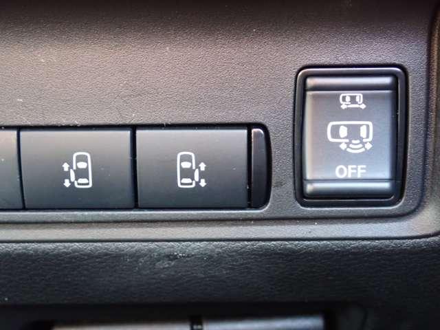 セレナ 1.4 e-POWER ハイウェイスターV 90周年記念車 両側オートスライド NISSANコネクトナビ LEDヘッドランプ アラウンドビューモニター 踏み間違い防止アシスト 両側電動スライドドア ドラレコ アルミホイール セキュリティ エアバック オートエアコン スマートキー 助手席エアバック 禁煙車(10枚目)