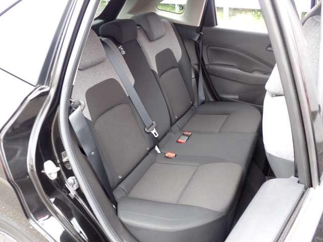 ノート １．２　Ｓ　純正メモリーナビ　インテリジェントキー　軽減ブレーキ　３６０°カメラ　ワンオーナー　禁煙　ＬＤＷ　バックカメラ　サイドカメラ　インテリキー　イモビライザー　ＬＥＤヘッド　メモリーナビ　ドライブレコーダー　ナビＴＶ付き　ワンセグＴＶ付き（9枚目）