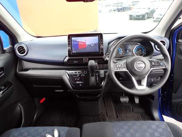 デイズ ６６０　ハイウェイスターＧターボ　プロパイロット　エディション　純正メモリーナビ　ＳＯＳコール　アルミ　イモビ　エアバック　ＥＴＣ車載器　ＬＥＤヘッドライト　レーダークルーズ　インテリジェントキー　禁煙車　レーンアシスト　キーレス　ドライブレコーダー　サイドカメラ　エアコン　メモリ－ナビ　ＡＢＳ（4枚目）