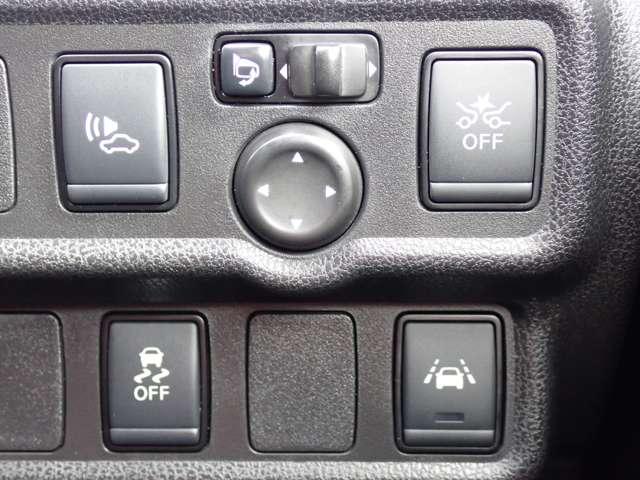 ノート 1.2 e-POWER NISMO 純正メモリーナビ インテリジェントキー LEDランプ ワンオーナー車 クルコン Bカメラ メモリーナビ付き レーンアシスト フルオートエアコン スマートキープッシュスタート Wエアバッグ 禁煙車 アルミ キーフリー ドラレコ 記録簿 ABS(15枚目)