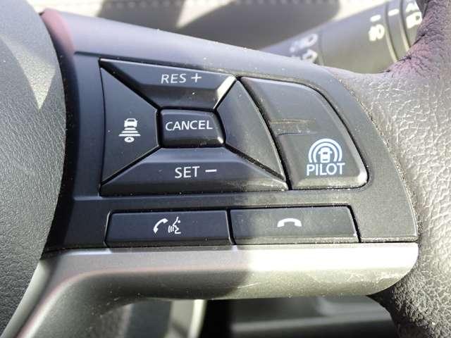 セレナ １．２　ｅ－ＰＯＷＥＲ　ハイウェイスター　Ｖ　両側オートスライドドア　後席モニター　３６０°カメラ　エマジェンシーブレーキ　１オナ　スマキー　バックカメラ　ＬＥＤ　レーンアシスト　点検記録簿付　ＥＴＣ　ドラレコ　イモビ　サイドカーテンエアバック　フルオートエアコン　アルミホイール（17枚目）