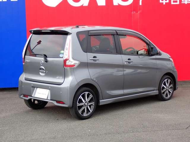 デイズ ６６０　ハイウェイスターＧターボ　純正メモリーナビ　インテリジェントキー　誤発進抑制　点検記録簿　アイスト　運転席エアバッグ　レーンキープアシスト　スマキー　ナビＴＶ　ワンオーナー　バックモニター　ワンセグ　セキュリティーアラーム　ドラレコ　エアコン　オートクルーズ　ＡＢＳ（2枚目）