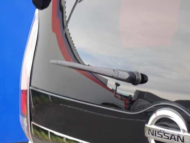 セレナ 2.0 NISMO 両側オートスライドドア 後席モニター 全方位モニター セキュリティ ワンオーナー インテリキー 記録簿 追従クルーズ 両側ASD サイドエアバッグ パワーウィンドウ Bカメラ ABS ドラレコ アルミ オートエアコン キーフリー ETC(20枚目)