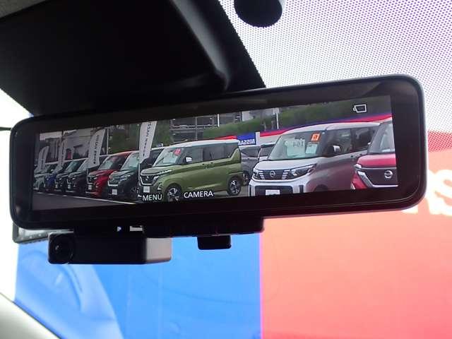 ノート 1.2 e-POWER X 純正メモリーナビ インテリジェントキー 禁煙 360°カメラ 記録簿付 Rカメラ 運転席助手席エアバック レーンキープ AUTOエアコン 1オーナー 盗難防止システム ナビTV AW サイドカメラ 運転席エアバッグ キーレスエントリー(13枚目)