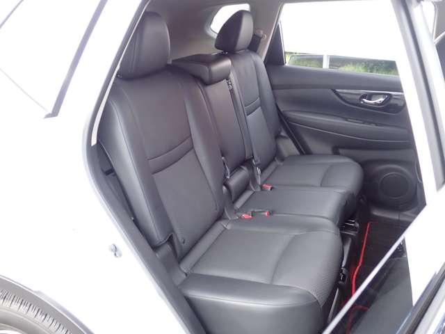 エクストレイル 2.0 20Xi 2列車 4WD 純正メモリーナビ インテリジェントキー セキュリティ リアカメラ ワンオナ 追従クルーズ LED ドライブレコーダ 禁煙車 インテリジェントキー LDW サイドカメラ ETC AAC ナビ&TV メモリーナビ キーフリー アルミホイール(9枚目)