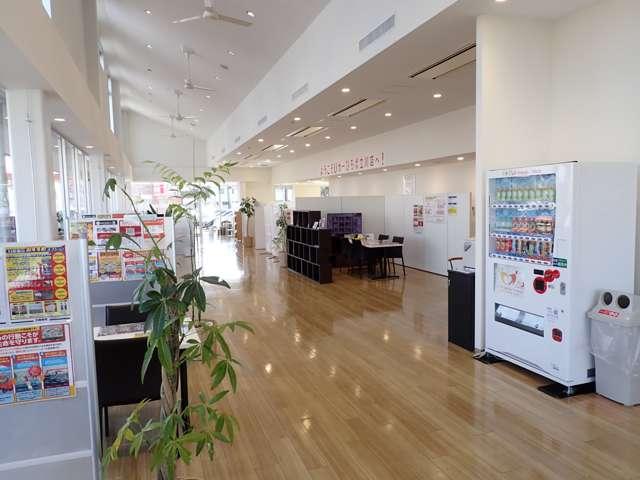 エクストレイル 2.0 20Xi 2列車 4WD 純正メモリーナビ インテリジェントキー セキュリティ リアカメラ ワンオナ 追従クルーズ LED ドライブレコーダ 禁煙車 インテリジェントキー LDW サイドカメラ ETC AAC ナビ&TV メモリーナビ キーフリー アルミホイール(48枚目)