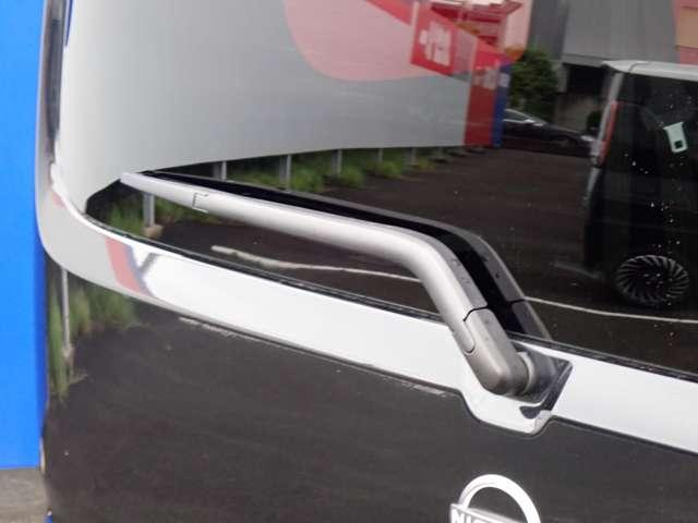 クリッパーバン 660 DX GLパッケージ ハイルーフ 試乗車 純正メモリーナビ インテリジェントエマージェンシーブレーキ LEDヘッドランプ キーレス パワーウィンドウ レーンアシスト パワステ 禁煙車 運転席エアバック 助手席エアバック エアコン メモリーナビ(14枚目)