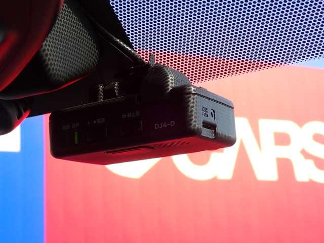 ノート 1.2 X DIG-S 純正メモリーナビ インテリジェントキー エマージェンシブレーキ アイドリングストップ機能 左右エアバック 禁煙 イモビ AAC スマキー バックカメラ付き アルミホイール LEDライト サイドカメラ レーンアシスト ETC 整備記録簿(11枚目)