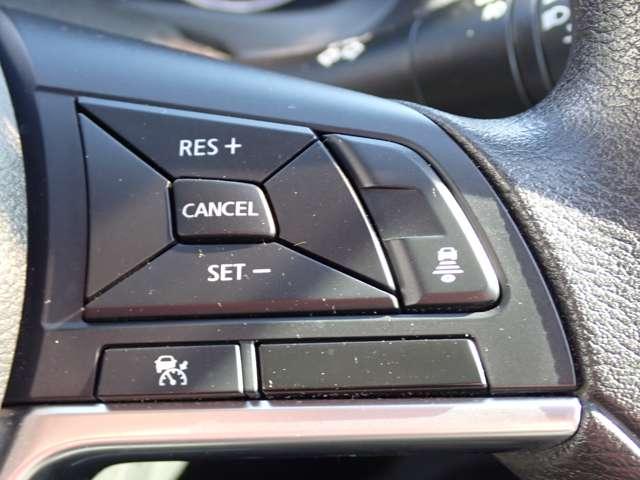 ノート 1.2 X DIG-S 純正メモリーナビ インテリジェントキー エマージェンシブレーキ アイドリングストップ機能 左右エアバック 禁煙 イモビ AAC スマキー バックカメラ付き アルミホイール LEDライト サイドカメラ レーンアシスト ETC 整備記録簿(15枚目)