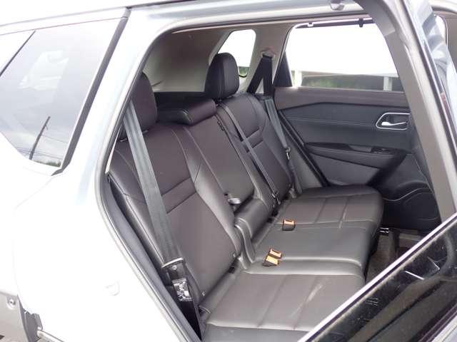 エクストレイル 1.5 G e-4ORCE 4WD SOTOASOBIパッケージ装着車 1オーナー パークアシスト 禁煙 LEDヘッドランプ ナビTV スマートキー レーダークルーズ LKA キーフリー ETC 4WD アルミホイール メモリーナビ 記録簿 バックカメラ サイドカメラ(8枚目)