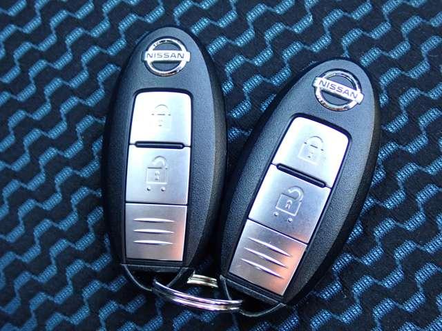 ノート 1.2 X DIG-S 純正メモリーナビ インテリジェントキー アイドリングストップ機能 左右エアバック 禁煙 イモビ AAC スマキー バックカメラ付き ETC 整備記録簿 パワーウィンドウ ABS キーフリー 1オーナー ナビTV パワーステアリング ワンセグ(14枚目)