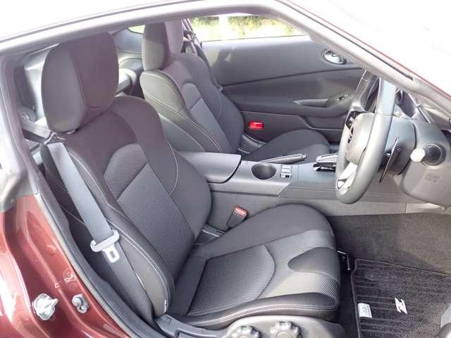 フェアレディZ 3.0 試乗車 NISSANコネクトナビ ツインターボ クルコン LEDヘッド 禁煙車 バックカメラ 衝突軽減システム ワンオーナー エアコン パワーウィンドウ パワーステアリング レーンアシスト ETC アルミホイール インテリジェントキー(13枚目)