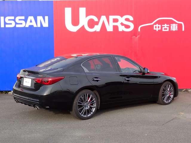 スカイライン 3.0 400R 試乗車 NISSANコネクトナビ ツインターボ 本革シ-ト LEDヘッド キーレスエントリー ワンオーナ 車線逸脱警報 スマ-トキ- バックモニター クルコン メモリーナビ ナビTV サイドカメラ AAC アルミ 盗難防止装置 ETC エアバッグ(2枚目)