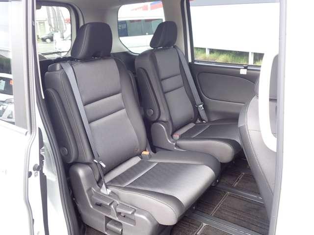 セレナ 1.2 e-POWER ハイウェイスター V 両側オートスライドドア 純正メモリーナビ 360°カメラ エマジェンシーブレーキ 1オナ スマキー バックカメラ 禁煙 LED レーンアシスト 点検記録簿付 ETC ドラレコ イモビ サイドカーテンエアバック フルオートエアコン エアバック(9枚目)