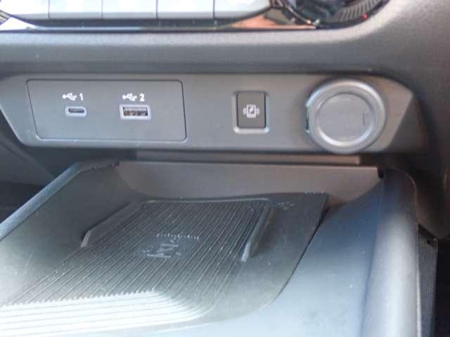 ノート １．２　Ｘ　ＮＩＳＳＡＮコネクトナビ　ＳＯＳコール　リアカメラ　衝突被害軽減ブレ－キ　全方位カメラ　ＥＴＣ付　アルミ　禁煙車　ＬＥＤヘッドライト　レーダークルーズ　レーンアシスト　インテリジェントキー　ワンオーナー　整備記録簿　盗難防止システム　ＡＢＳ（19枚目）