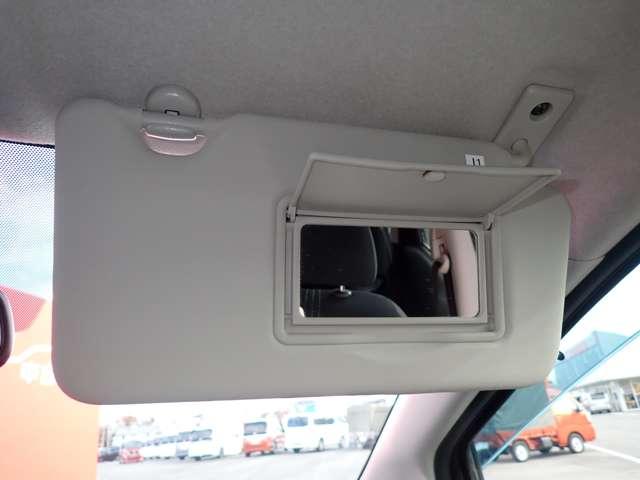 ノート 1.2 X DIG-S Vセレクション プラスセーフティ 純正メモリーナビ インテリジェントキー アラウンドビューM iストップ リアカメラ 禁煙 レーンアシスト ドライブレコーダー ワンオーナー車 盗難防止システム Wエアバック 記録簿 エアバッグ ETC キーフリー PW ABS TVナビ(18枚目)