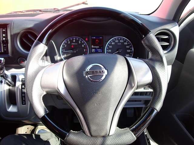 NV350キャラバンバン 2.0 プレミアムGX アーバンクロム ロングボディ 左側オートスライドドア 純正メモリーナビ(14枚目)