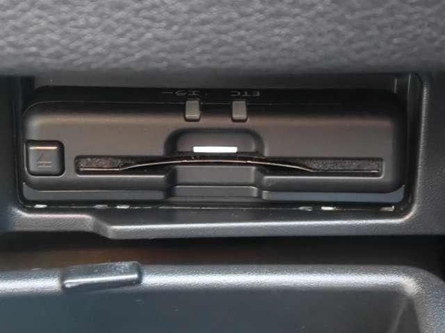 セレナ 1.2 e-POWER ハイウェイスター V 両側オートスライドドア 純正メモリーナビ 360°カメラ エマジェンシーブレーキ 1オナ スマキー バックカメラ 禁煙 LED レーンアシスト 点検記録簿付 クルコン ETC ドラレコ イモビ サイドカーテンエアバック フルオートエアコン(17枚目)