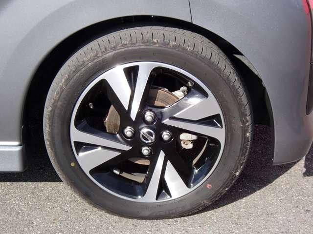 デイズ 660 ハイウェイスターGターボ 純正メモリーナビ SOSコール 車線逸脱 インテリジェントアラウンドビューモニター LED ナビTV 記録簿 ドライブレコーダー ETC スマートキー エアバック キーフリー サイドカメラ バックカメラ パワーステアリング ワンセグ(37枚目)