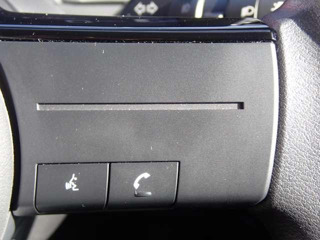 ノート 1.2 X 純正メモリーナビ インテリジェントキー リアカメラ 衝突被害軽減ブレ-キ 全方位カメラ ETC付 禁煙車 LEDヘッドライト レーンアシスト インテリジェントキー ワンオーナー ドラレコ 整備記録簿 盗難防止システム ワンセグTV TVナビ(16枚目)