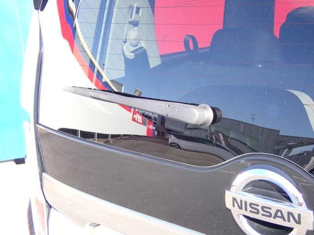 セレナ １．２　ｅ－ＰＯＷＥＲ　ハイウェイスター　Ｖ　両側オートスライドドア　後席モニター　３６０°カメラ　エマジェンシーブレーキ　１オナ　スマキー　バックカメラ　ＬＥＤ　レーンアシスト　点検記録簿付　ＥＴＣ　ドラレコ　イモビ　サイドカーテンエアバック　フルオートエアコン　アルミホイール（20枚目）