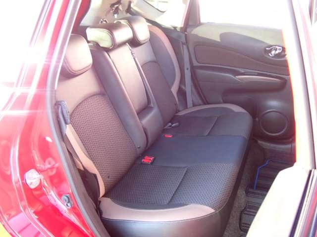 ノート １．２　ｅ－ＰＯＷＥＲ　メダリスト　純正メモリーナビ　インテリジェントキー　被害軽減ブレーキ　ＴＶナビ　禁煙　ドライブレコーダ　バックモニター　インテリキー　盗難防止装置　ＬＥＤランプ　車線逸脱警報システム　ワンオーナー　キーフリー　アルミホイール　ＥＴＣ　オートエアコン（9枚目）