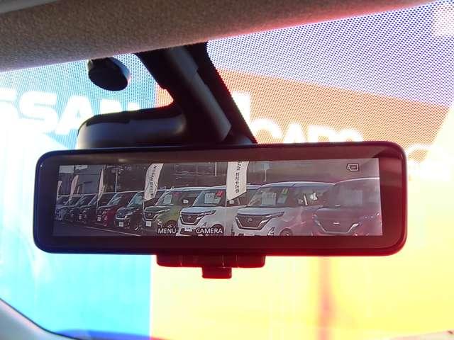 ノート １．２　ｅ－ＰＯＷＥＲ　メダリスト　純正メモリーナビ　インテリジェントキー　被害軽減ブレーキ　ＴＶナビ　禁煙　ドライブレコーダ　バックモニター　インテリキー　盗難防止装置　ＬＥＤランプ　車線逸脱警報システム　ワンオーナー　キーフリー　アルミホイール　ＥＴＣ　オートエアコン（12枚目）