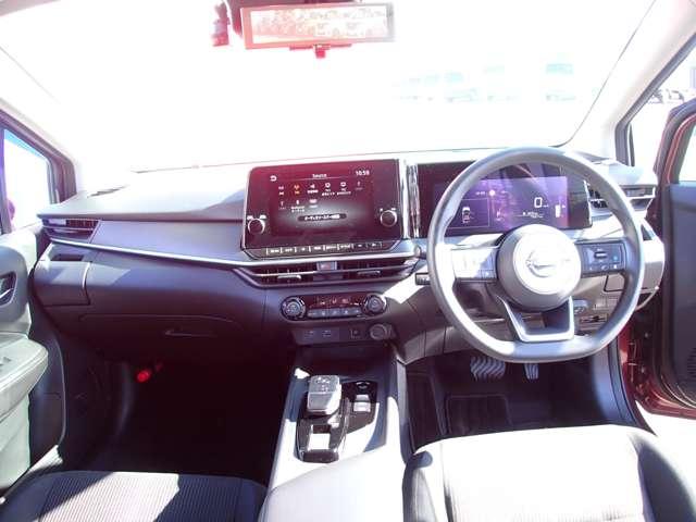 ノート １．２　Ｘ　ＮＩＳＳＡＮコネクトナビ　ＳＯＳコール　リアカメラ　衝突被害軽減ブレ－キ　全方位カメラ　ＥＴＣ付　アルミ　禁煙車　ＬＥＤヘッドライト　レーダークルーズ　レーンアシスト　インテリジェントキー　ワンオーナー　ドラレコ　整備記録簿　ワンセグＴＶ（4枚目）