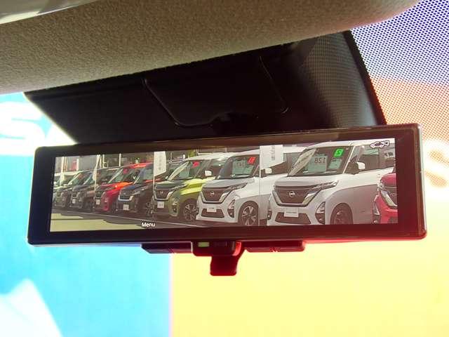 ノート １．２　Ｘ　ＮＩＳＳＡＮコネクトナビ　ＳＯＳコール　リアカメラ　衝突被害軽減ブレ－キ　全方位カメラ　ＥＴＣ付　アルミ　禁煙車　ＬＥＤヘッドライト　レーダークルーズ　レーンアシスト　インテリジェントキー　ワンオーナー　ドラレコ　整備記録簿　ワンセグＴＶ（9枚目）