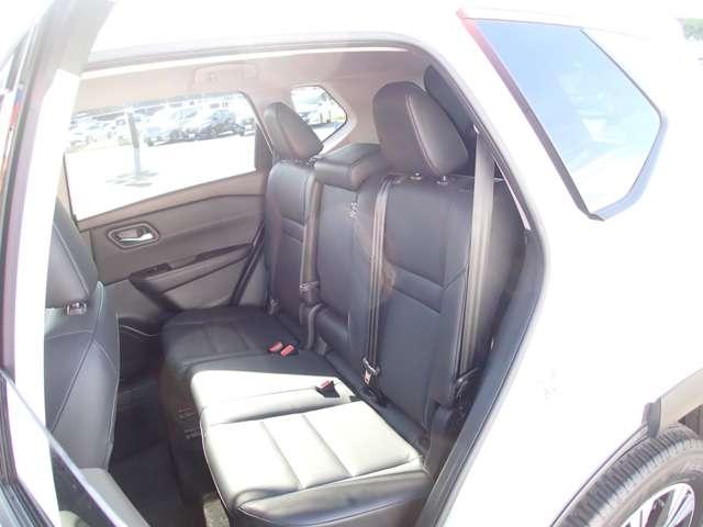 エクストレイル 1.5 X e-4ORCE 4WD NISSANコネクトナビ SOSコール エマブレ 1オーナー レーンキープアシスト アダプティブクルーズコントロール 禁煙 バックモニター LEDヘッドライト ドラレコ インテリジェントキー ETC 4WD 記録簿 キーレスエントリー(9枚目)