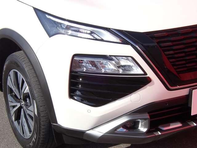 エクストレイル １．５　Ｘ　ｅ－４ＯＲＣＥ　４ＷＤ　ＮＩＳＳＡＮコネクトナビ　ＳＯＳコール　エマブレ　１オーナー　レーンキープアシスト　アダプティブクルーズコントロール　禁煙　バックモニター　ＬＥＤヘッドライト　ドラレコ　インテリジェントキー　ＥＴＣ　４ＷＤ　記録簿　キーレスエントリー（24枚目）