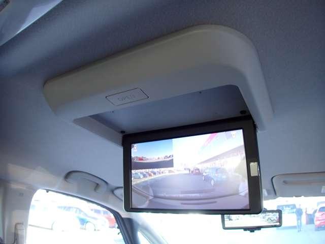 セレナ 1.2 e-POWER ハイウェイスター V 両側オートスライドドア 後席モニター 360°カメラ エマジェンシーブレーキ 1オナ スマキー バックカメラ 禁煙 LED レーンアシスト 点検記録簿付 ETC ドラレコ イモビ サイドカーテンエアバック フルオートエアコン エアバック(8枚目)